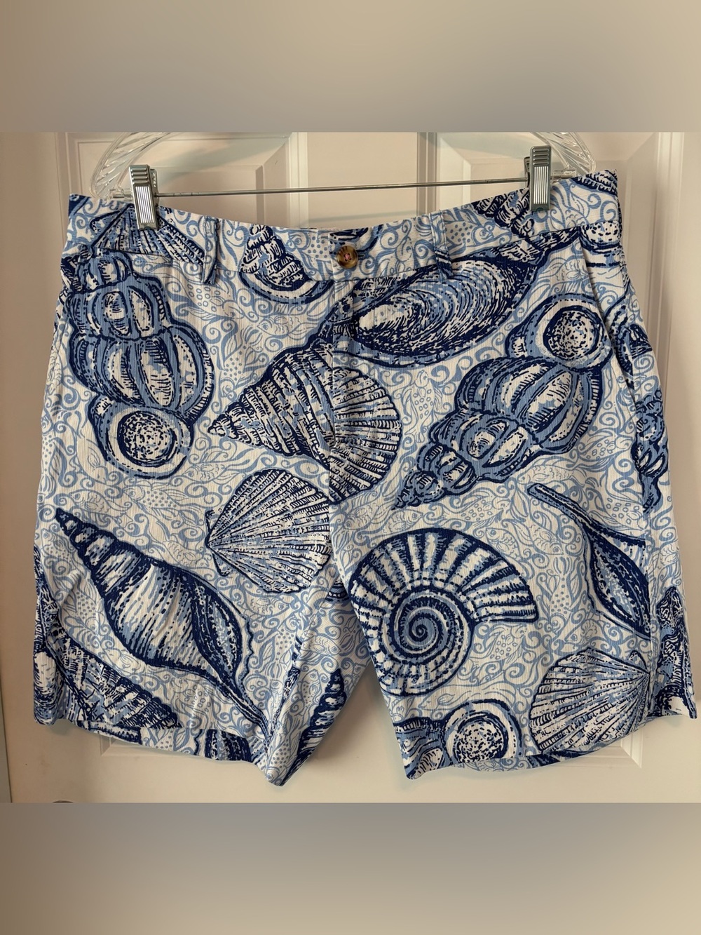Lilly Pulitzer Men’s Beaumont Shorts Stuffed Shells Blue White Preppy Sz 36 EUC!